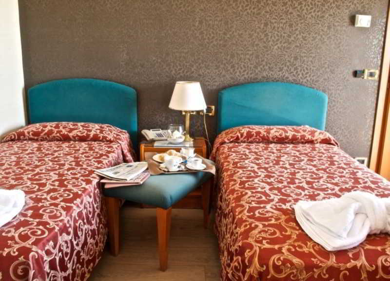 Hotel Kursaal Rimini Esterno foto