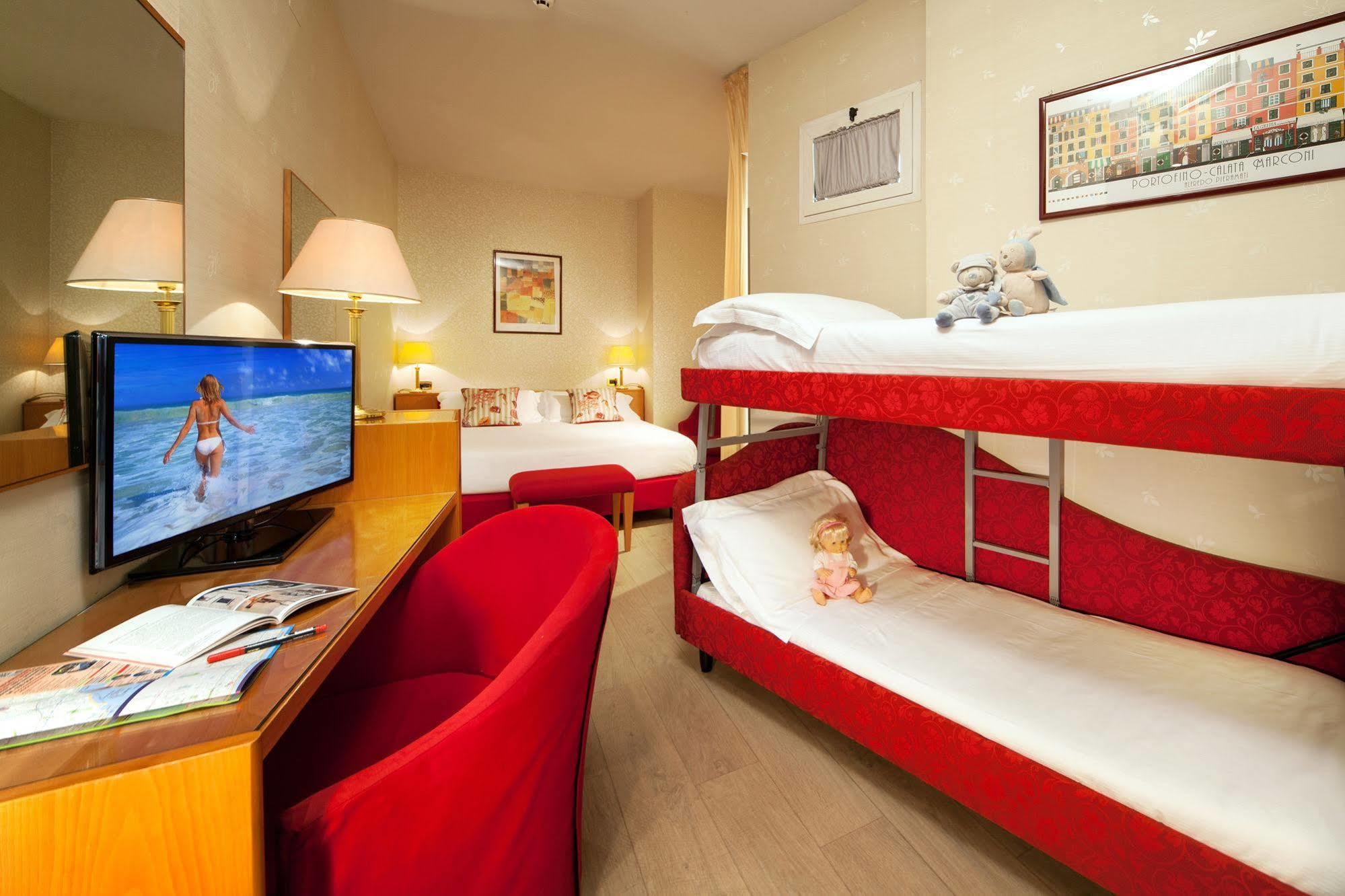 Hotel Kursaal Rimini Esterno foto