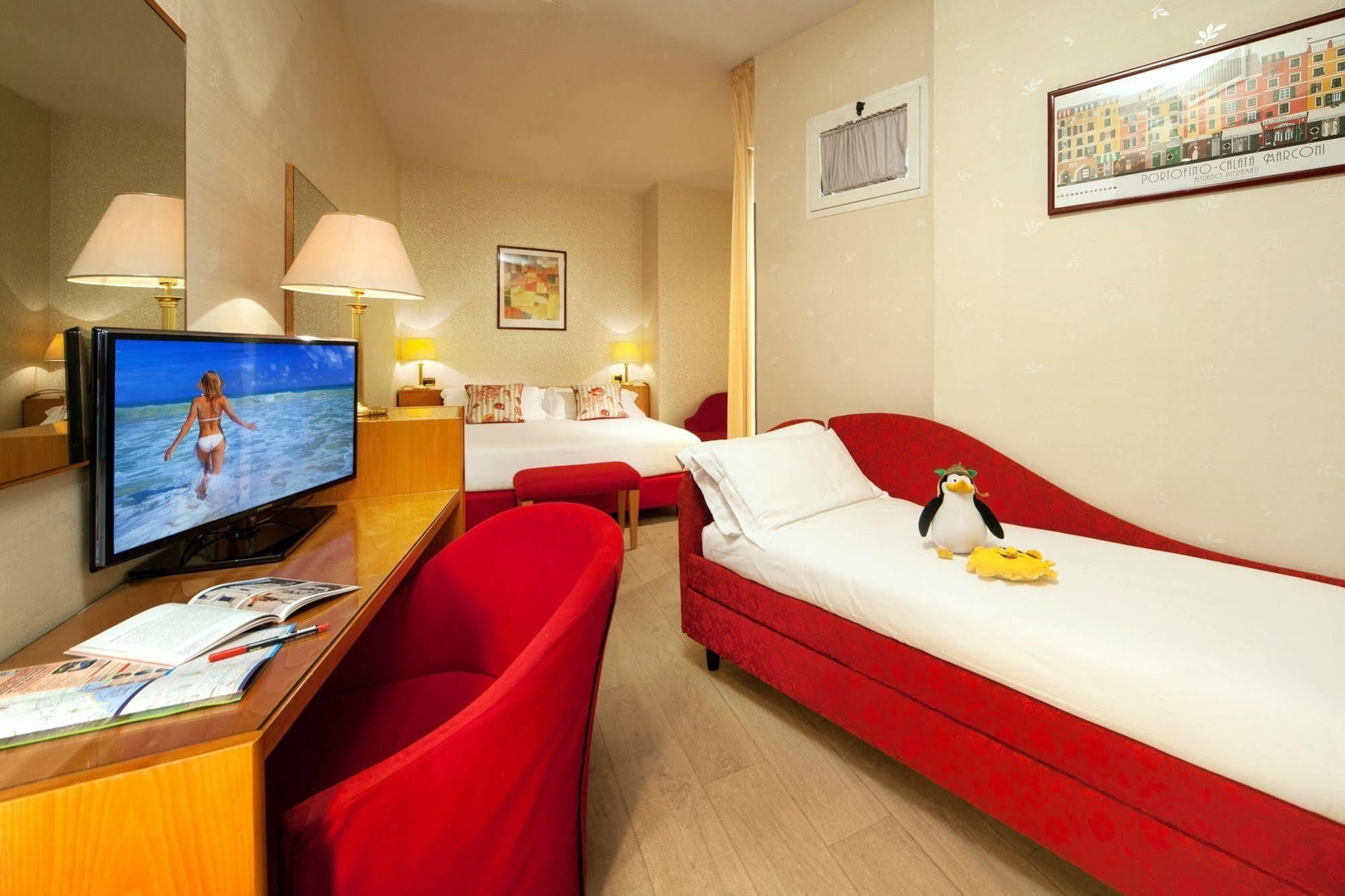Hotel Kursaal Rimini Esterno foto